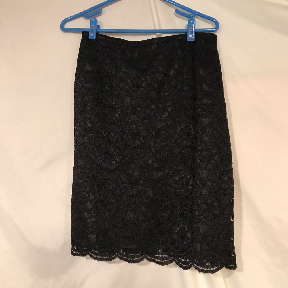 Norton McNaughton Petites Black Lace Pencil Skirt